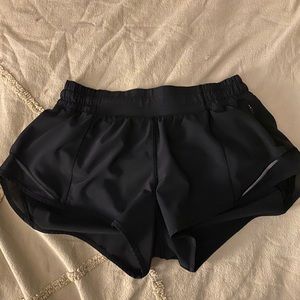 Lululemon hotty hot shorts